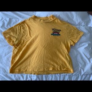 Cropped yellow tank shirt